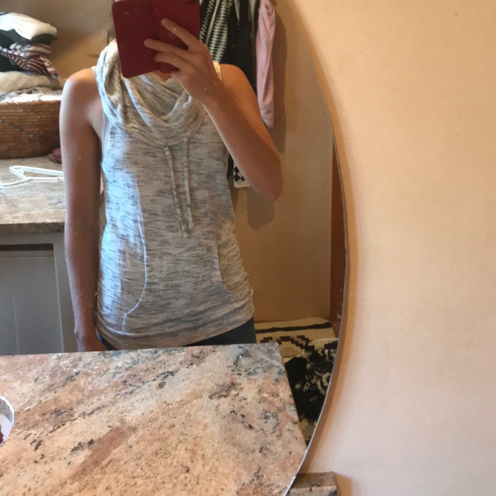 Threads for thought sleeveless top